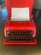 Ettore Sottsass, Perry King - Olivetti, Valentine -