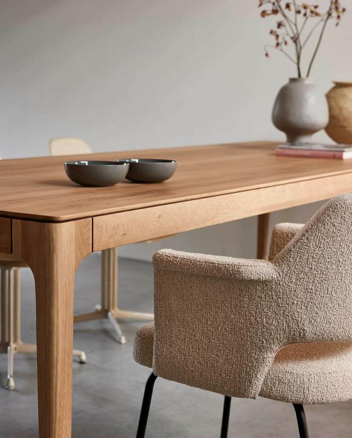 Scandinavische eettafels van massief hout | Diverse modellen, Maison & Meubles, Tables | Tables à manger, Envoi