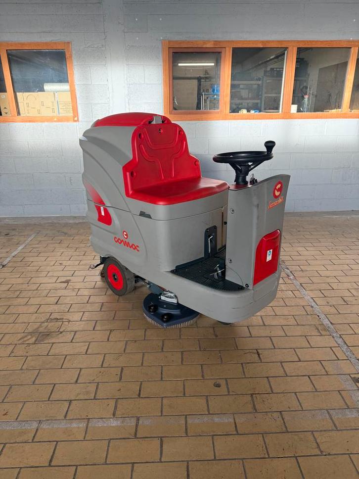 Autolaveuse autoportée Comac Innova 75B - Garantie, Doe-het-zelf en Bouw, Reinigingsmachines