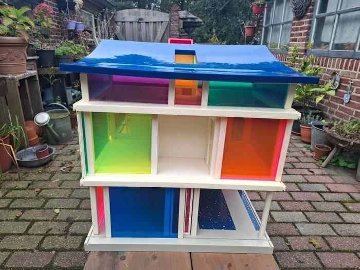 Bozart - Poppenhuis Kaleidoscope House with Furniture and, Antiek en Kunst, Antiek | Speelgoed