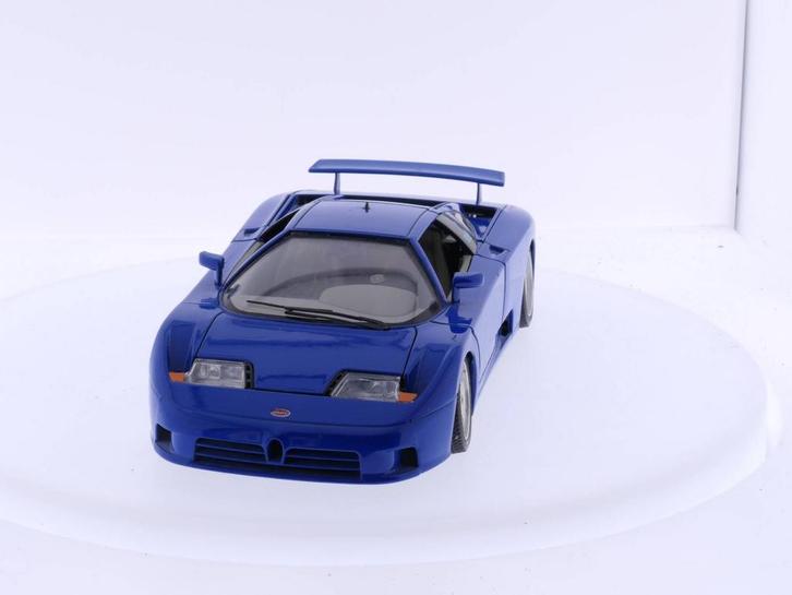 Schaal 1:18 Bburago 3035 Bugatti 11 EB 1991 #3321, Hobby en Vrije tijd, Modelauto's | 1:18, Gebruikt, Ophalen of Verzenden