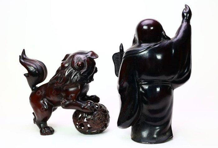 35cm bronze Hotei & Shishi - sculptuur - Gepatineerd brons -, Antiek en Kunst, Antiek | Overige Antiek