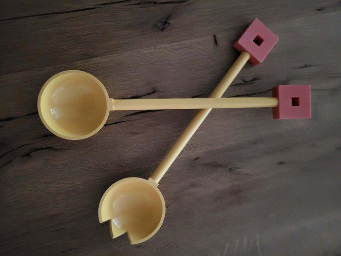 Alessi - Michael Graves - Saladebestek (2) - kunststof -, Antiquités & Art, Antiquités | Meubles | Chaises & Canapés