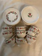 Wedgwood - Theeservies (24) - Aardewerk - Wedgwood, Antiek en Kunst