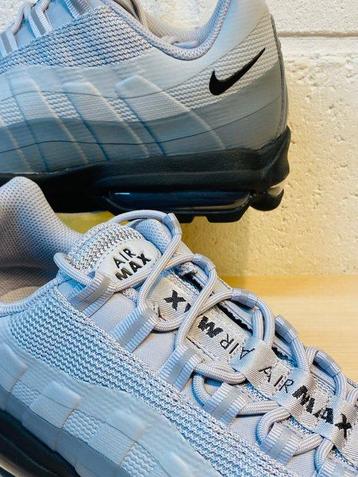 Nike - Veterschoenen - Maat: EU 45 beschikbaar voor biedingen