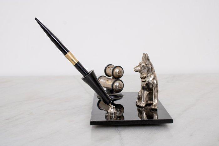 Bureauset - calendario perpetuo, portapenne con statuetta, Antiek en Kunst, Curiosa en Brocante