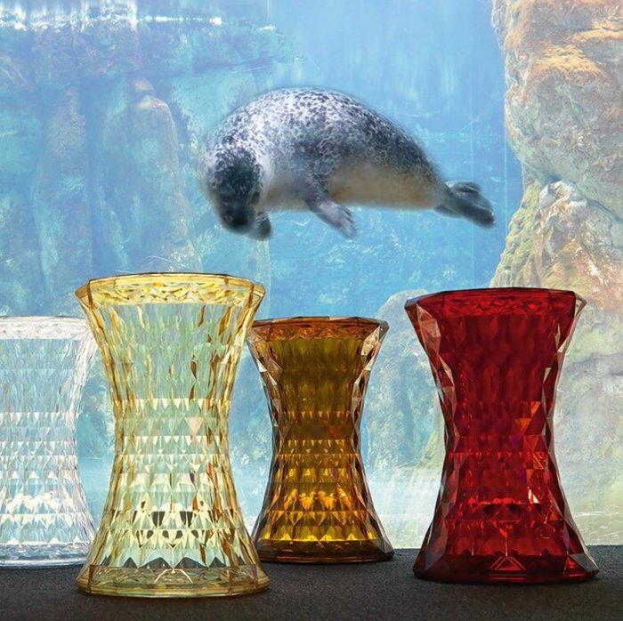 Kartell - Marcel Wanders - Kruk - Stone - Polycarbonaat, Antiquités & Art, Antiquités | Meubles | Chaises & Canapés