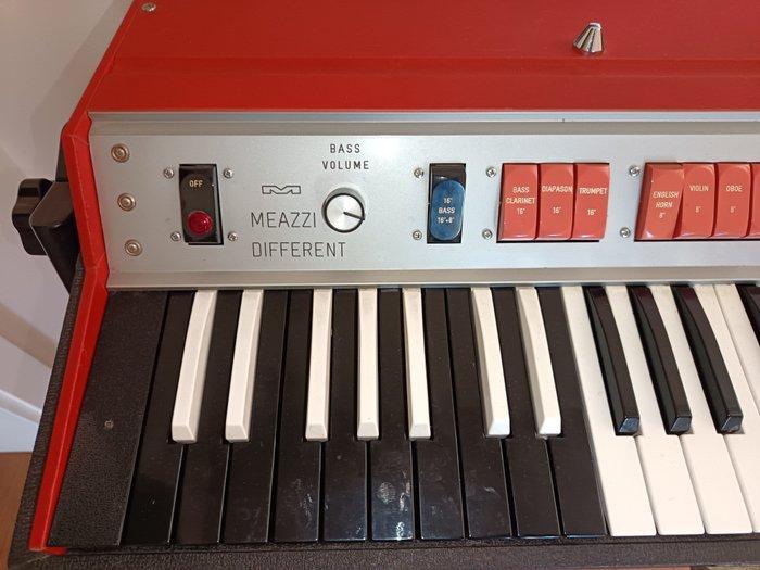 Meazzi - Different - - Orgue - Italie - 1966, Musique & Instruments, Instruments à vent | Flûtes à bec