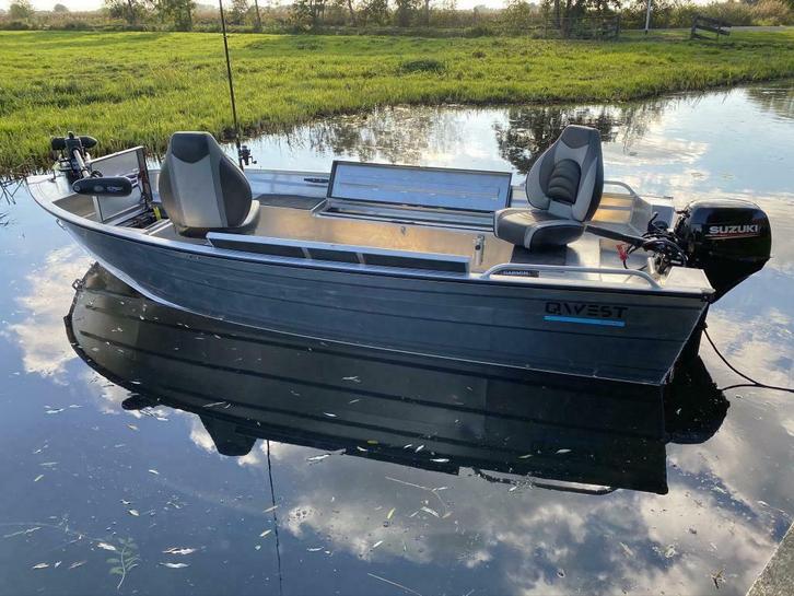 Qwest Marine alu boot v-bodem of platbodem vanaf 1600,-, Watersport en Boten, Vis- en Consoleboten, Buitenboordmotor, 10 tot 30 pk