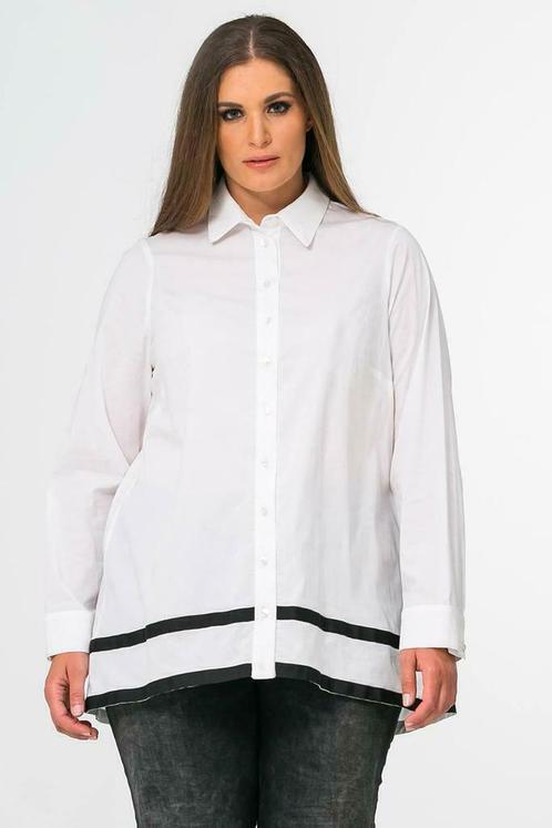 Blouse Mat fashion wit zwarte bies maat 52/54, Kleding | Dames, Blouses en Tunieken, Verzenden